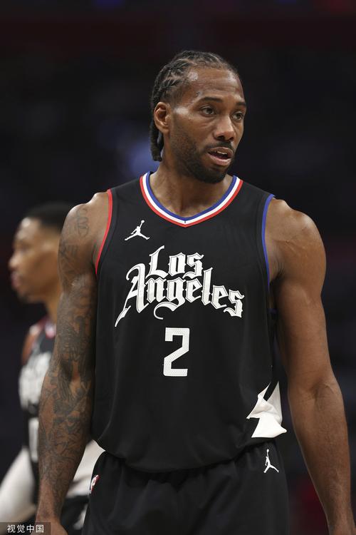 凯恩还是莱万？巴斯勒：如果必须二选一，我会选莱万（巴斯勒：凯恩与莱万只能选一人，我选莱万）