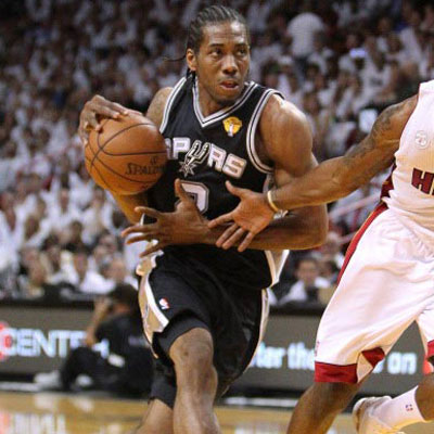 门将整场都在上演神迹（门将全场神勇发挥）