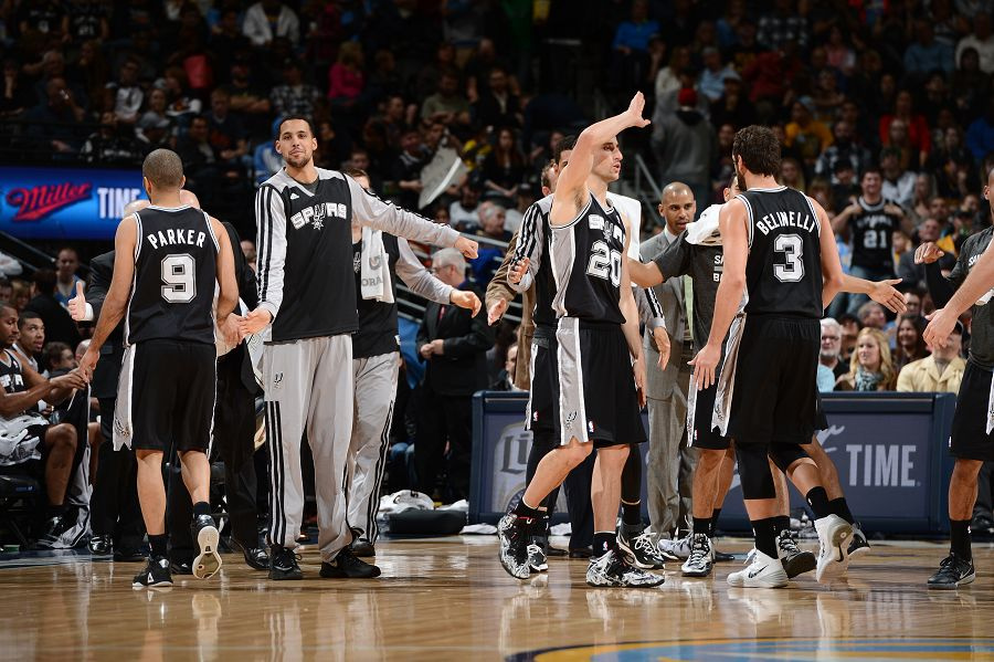 德转列阿森纳+拜仁历史最贵阵容：萨卡、穆西亚拉、凯恩领衔（德转评出阿森纳与拜仁史上最贵阵：凯恩、穆西亚拉、萨卡领衔）