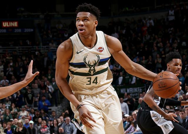 篮球勇士替补球员连续三场得分上双（勇士替补球员连续三战得分上双）